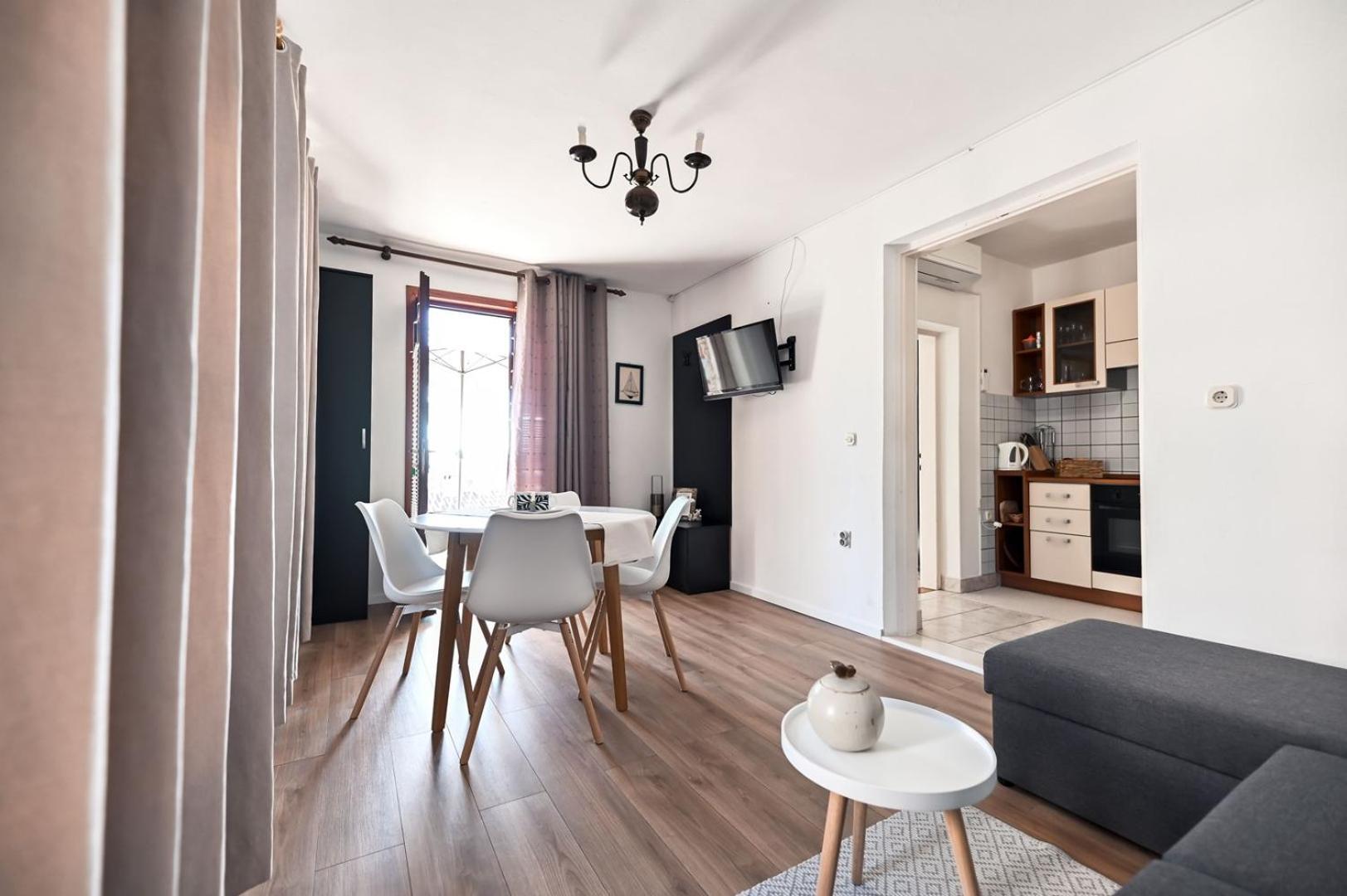 Apartment Rajna Biograd Na Moru Eksteriør billede
