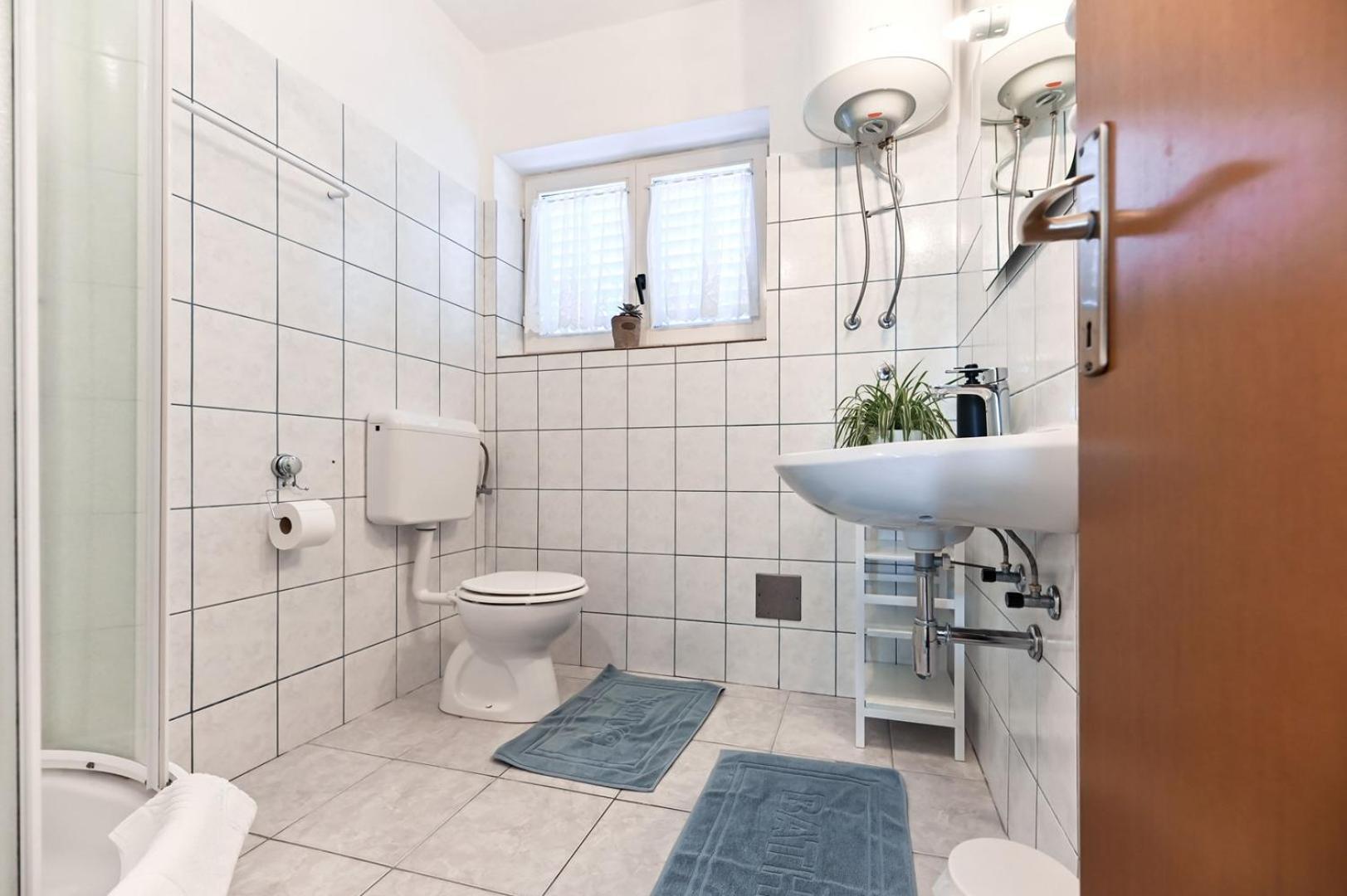 Apartment Rajna Biograd Na Moru Eksteriør billede